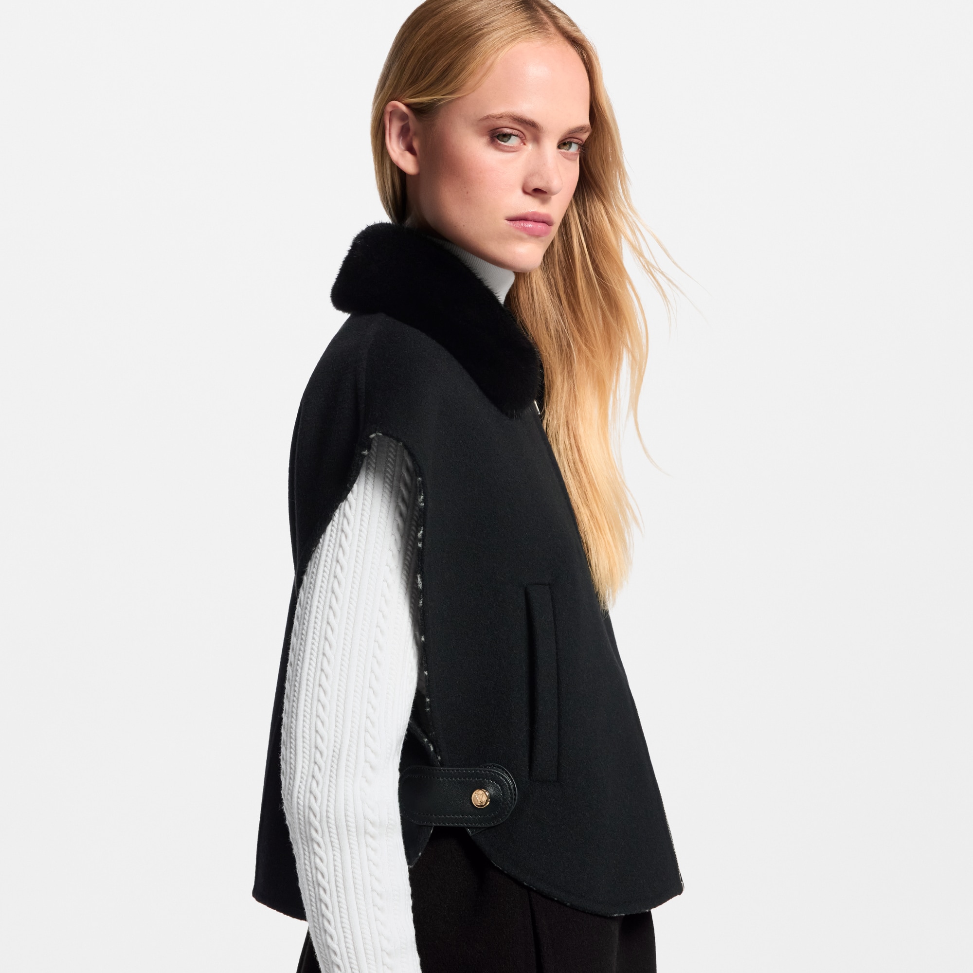 Fur Collar Sleeveless Jacket - Women - Ready-to-Wear | LOUIS VUITTON ®